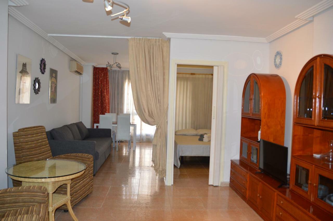 Emalco Anis Primera Linea Benidorm Luaran gambar