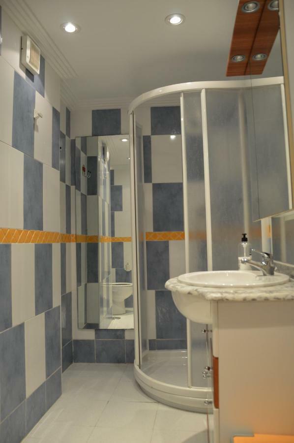 Emalco Anis Primera Linea Benidorm Luaran gambar