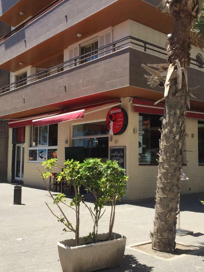 Emalco Anis Primera Linea Benidorm Luaran gambar